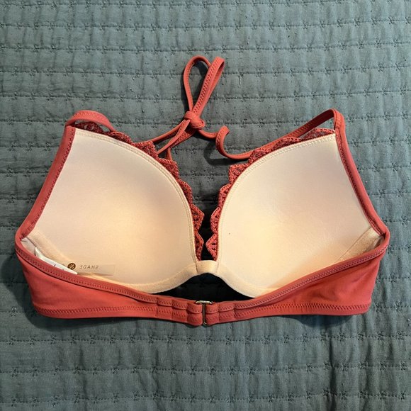 Shade and Shore Target 32C Women Rose Crochet Underwire Push Up Bikini Swim Top - Picture 3 of 6